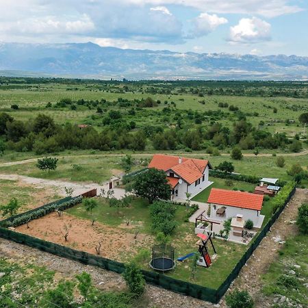 Villa Ena With Pool & Jacuzzi Donji Kasic Exterior photo